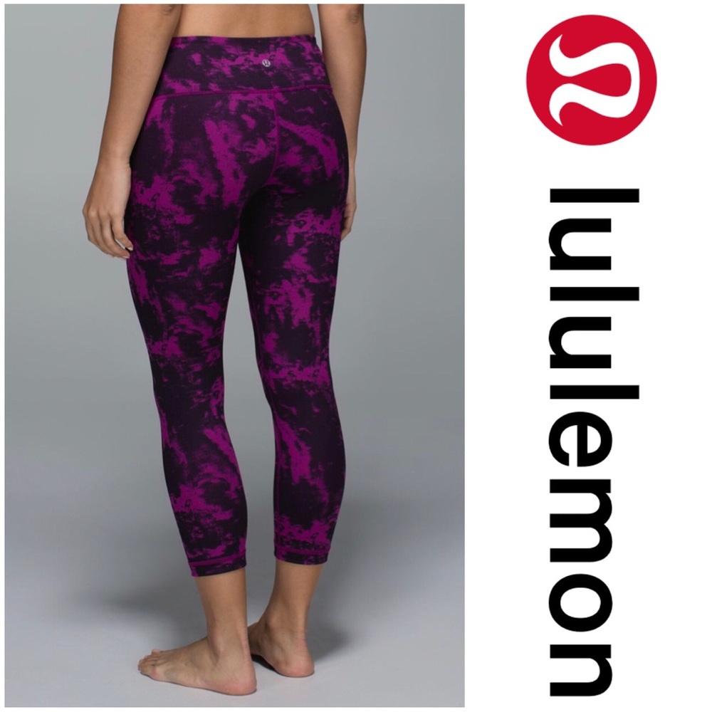Lululemon Medium-Rise Wunder Under Crop II - D07